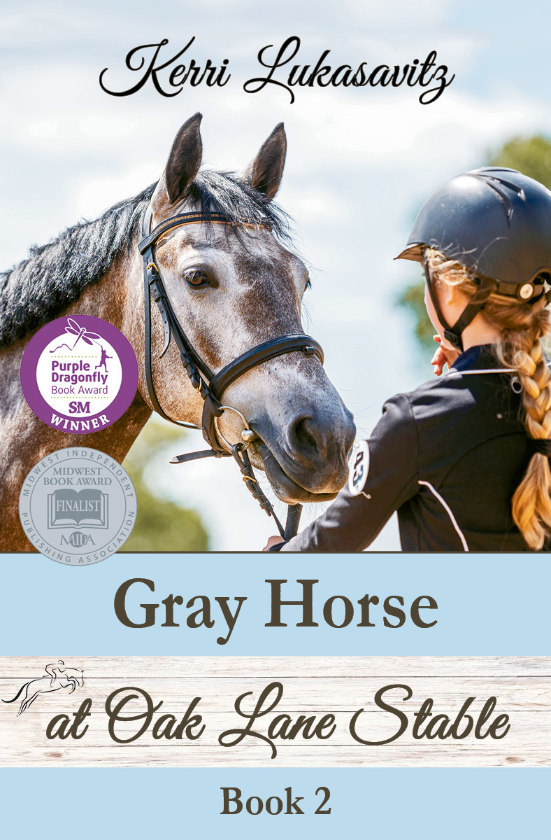 Gray Horse at Oak Lane Stable (Book 2)