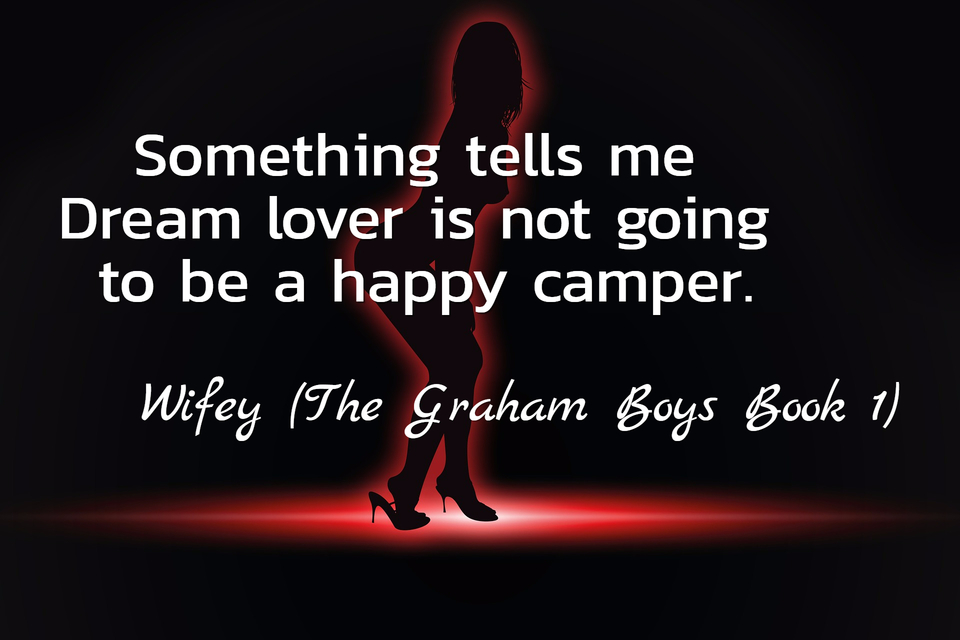 something tells me dream lover is not going to be a happy camper...