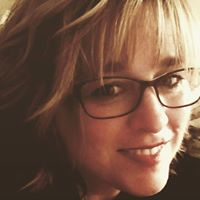 Tracy M Larson