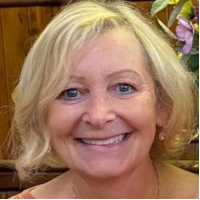 Beverley Rayner